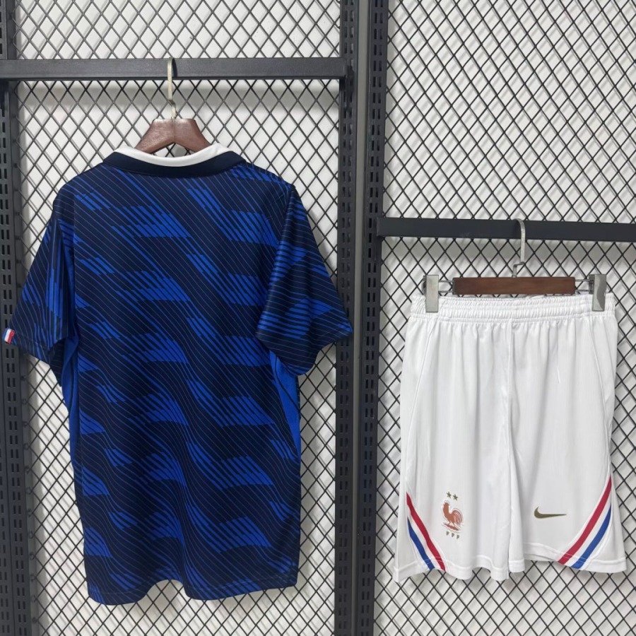 e0cd2e4dea0d5e9a49aa68725beae821.jpg Frankreich Heimtrikot 2026 Erwachsene