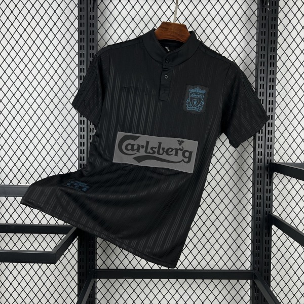 Liverpool 1995 Retro Black Premium Trikot