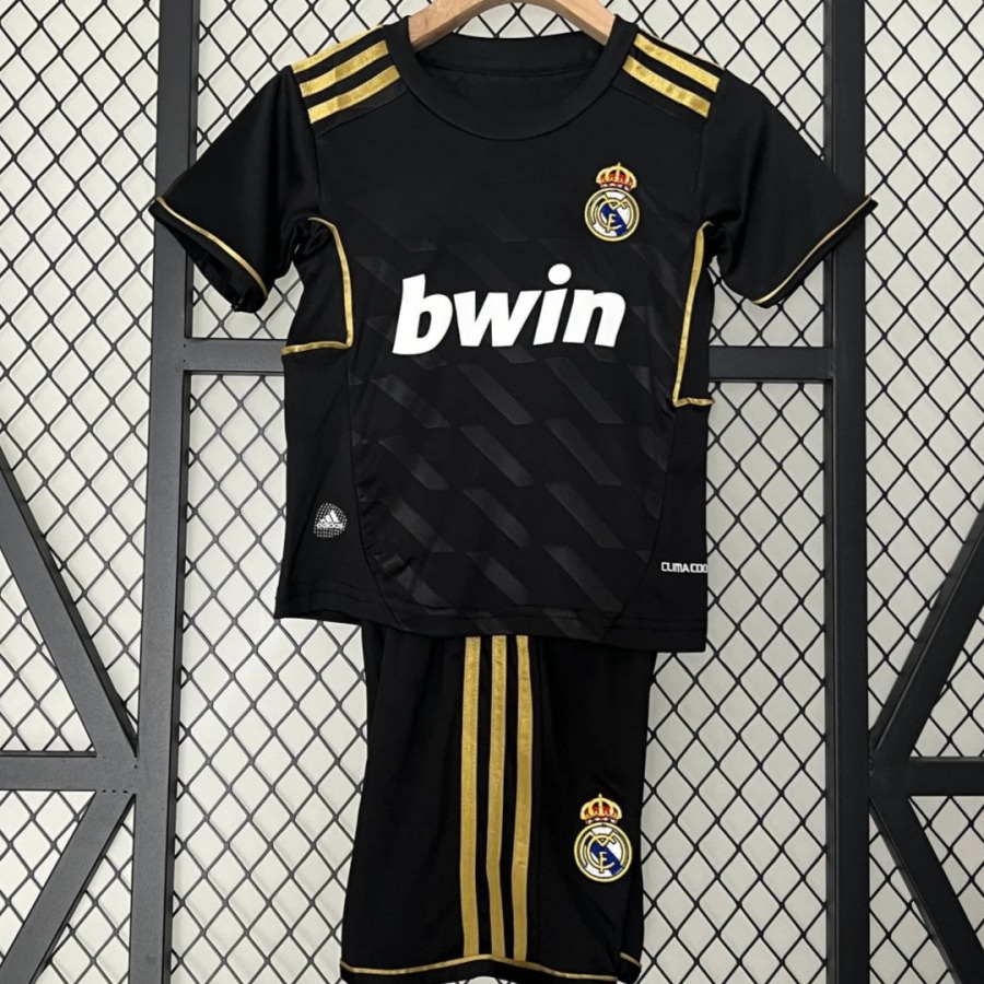 Real Madrid Auswärtstrikot 2011-2012 Kinder Retro