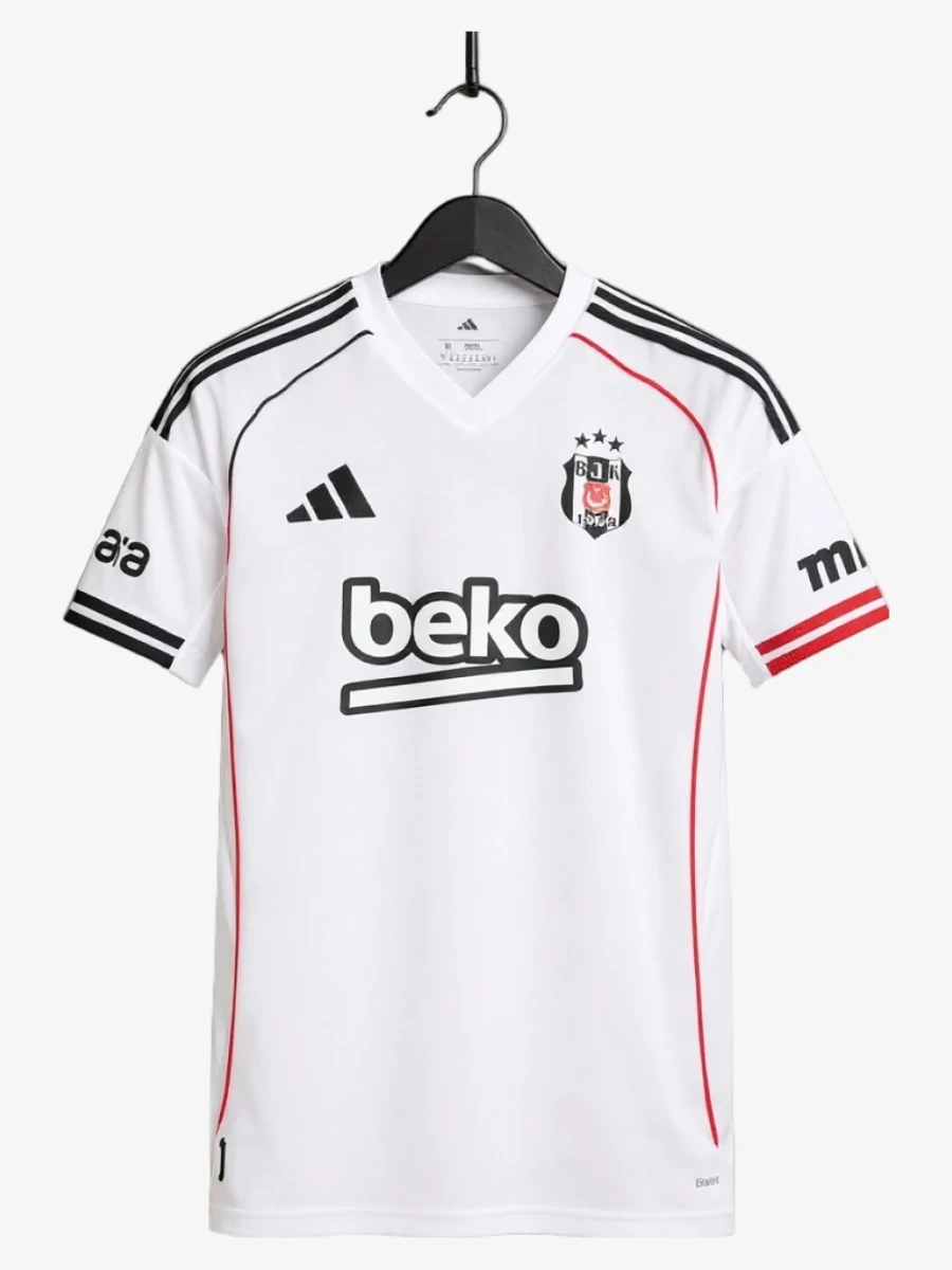 Besiktas Heimtrikot 2025-2026