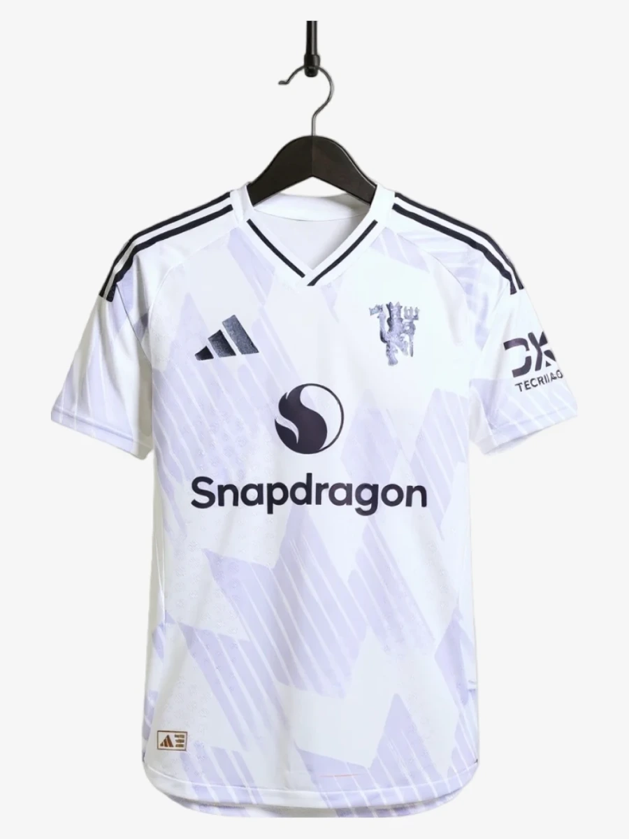 maillot-manchester-united-exterieur-2025-2026-2 studio v12 Manchester United Auswärtstrikot 2025-2026