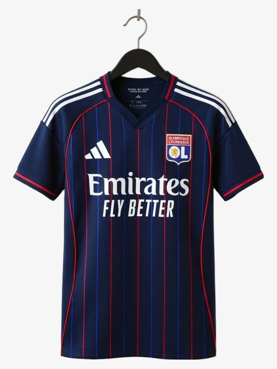 maillot-olympique-lyonnais-ol-exterieur-2025-2026 studio v12 Olympique Lyonnais OL Auswärtstrikot 2025-2026