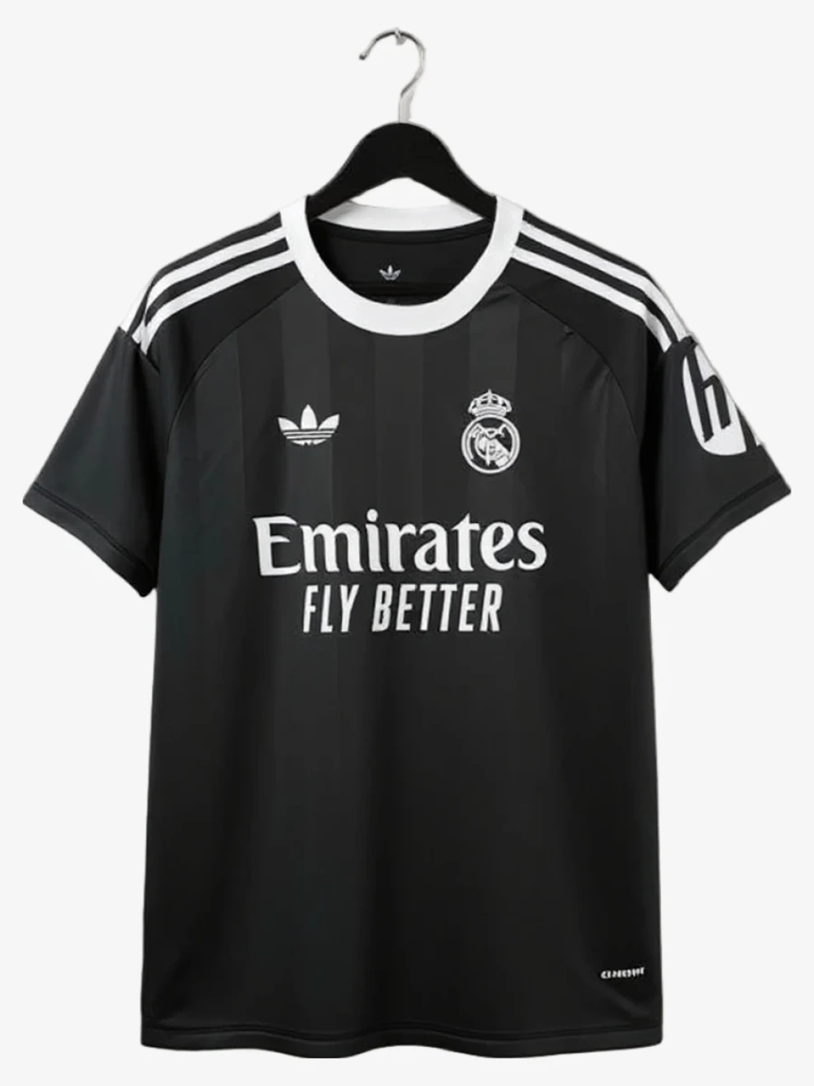 maillot-real-madrid-edition-gardien-noir-2025-2026 studio v12 Real Madrid Torwarttrikot Schwarze Edition 2025-2026