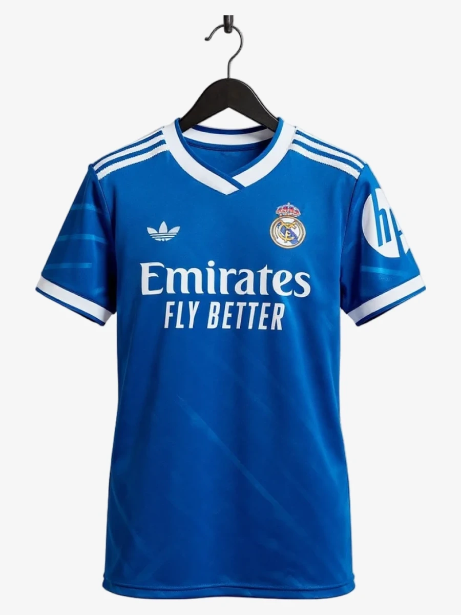 maillot-third-real-madrid-femme-2025-2026 studio v12 Auswärtstrikot Real Madrid Damen 2025-2026